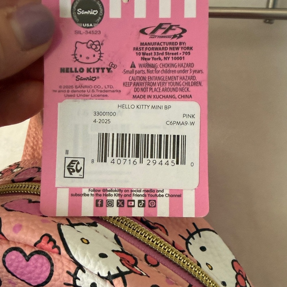 Hello Kitty Pink & White Kids Backpack with Heart and Apple Pattern - Picture 8 of 8